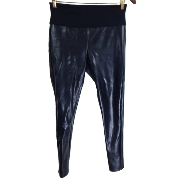 Assets by Spanx All Over Faux Leather Leggings - Picture 1 of 2